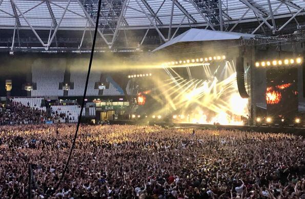 Timelapse video shows stunning final transformation of London Stadium as  West Ham's home gets new look for MLB London Series